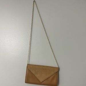 Crossbody purse